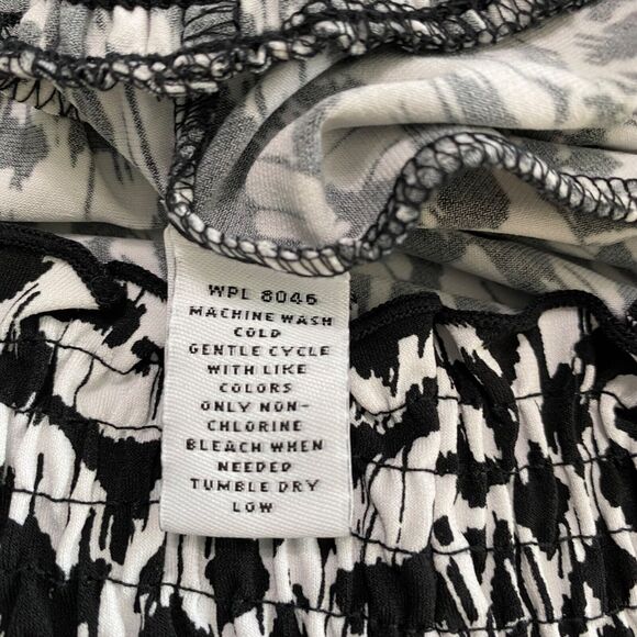 Style & Co Wms Petite Med Black White Geometric Print Blouson Blouse Casual Work - Picture 7 of 7